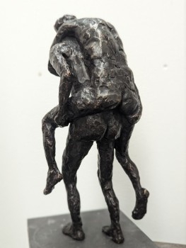 Gedragen worden, brons, 30cm